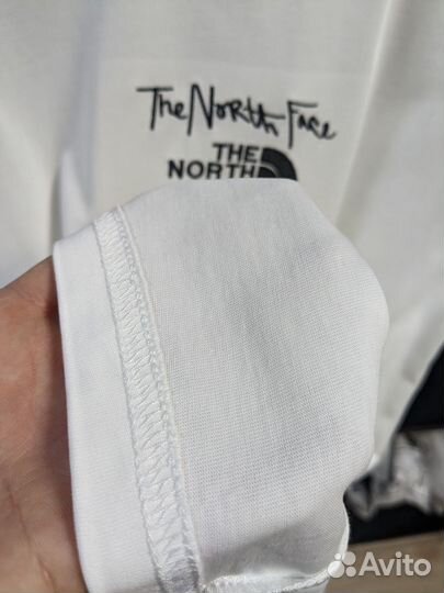 Футболка the north face