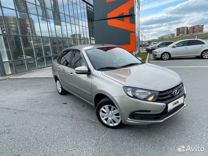 LADA Granta 1.6 AT, 2019, 45 000 км