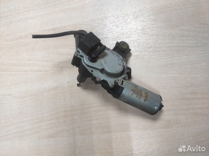 Моторчик стеклоочистителя задний Audi A4 B5 1.8