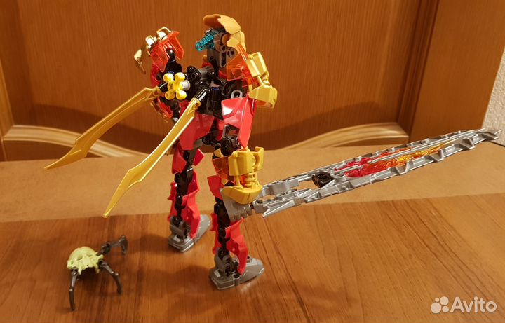 Lego Bionicle 70787, повелитель огня