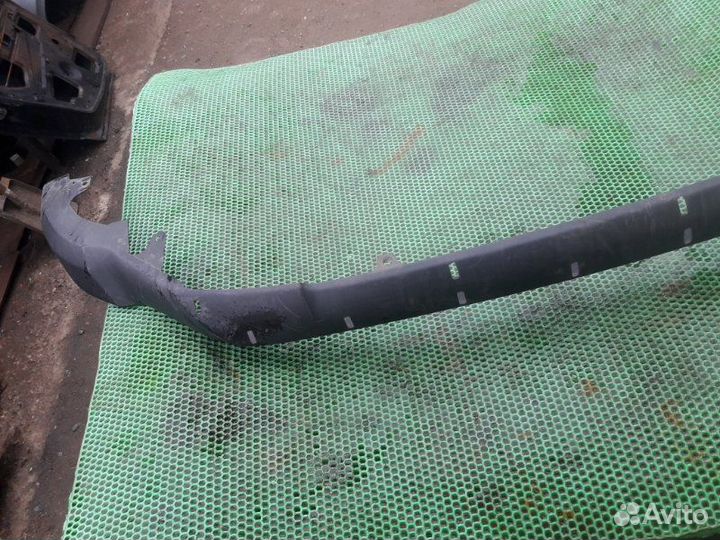 Губа бампера передняя Toyota Rav 4