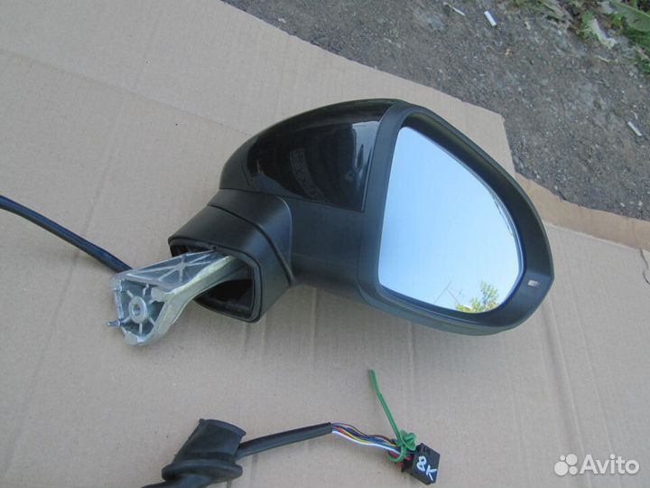 Зеркало правое 8 конт Volkswagen Passat B8 2015-20