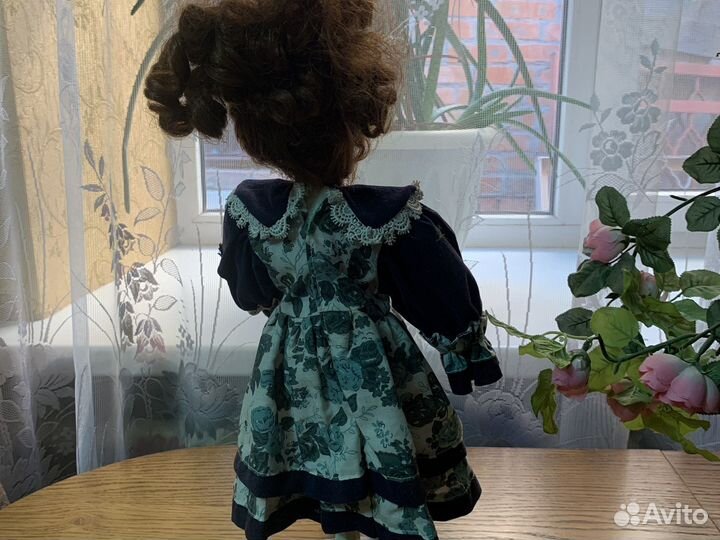 Кукла коллекционная