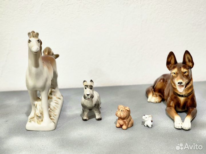 Фарфоровые статуэтки