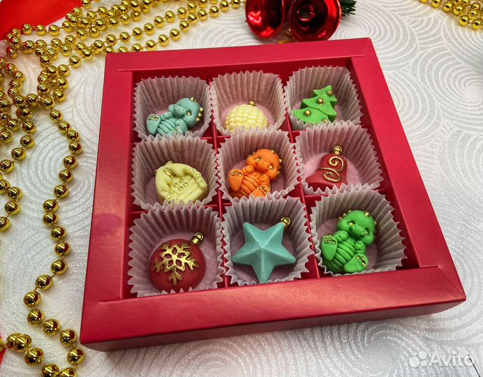 Новогодний подарок шоколадные конфеты