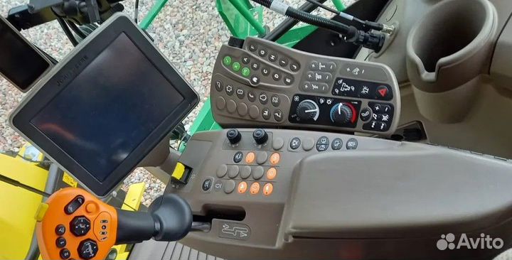 Комбайн John Deere 8000 Series, 2022