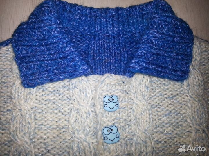 Свитер для малыша (6 мес+). Ручная работа. Новый