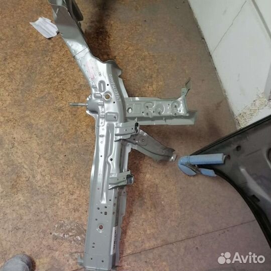 Лонжерон новый внутренняя часть, передняя левая