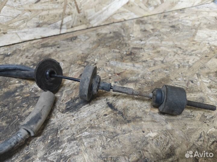 Тросик сцепления Renault Sandero 1, Logan 1