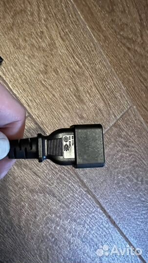 Кабель для компьютера