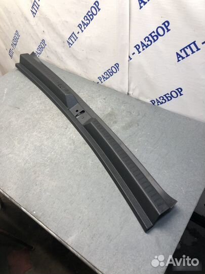 Накладка багажника Renault Kaptur