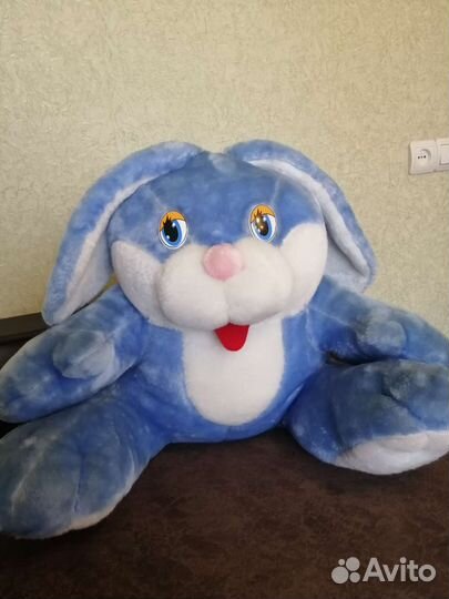 Плюшевый заяц, в отличном состоянии