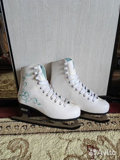 Коньки фигурные bella