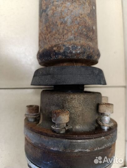 Б/У Б/У Вал карданный передний 49010H1141