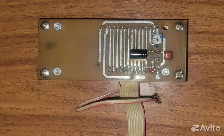 20200S1fbly-H/R ЖК дисплей