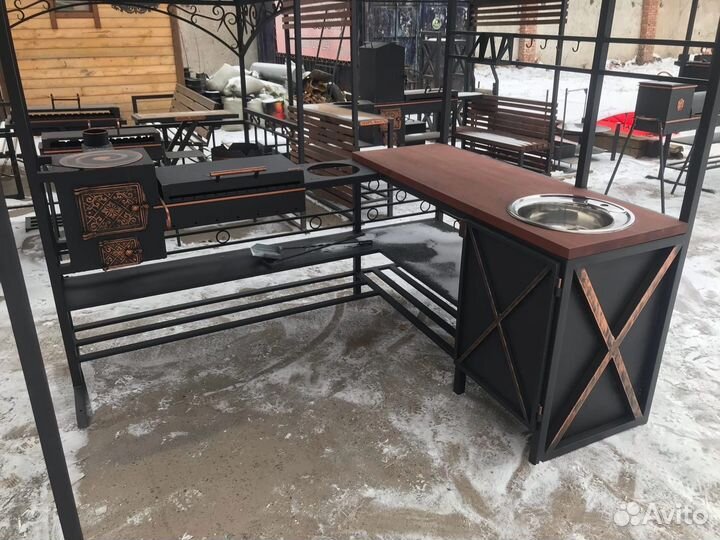 Мангальная зона, беседка с мангалом