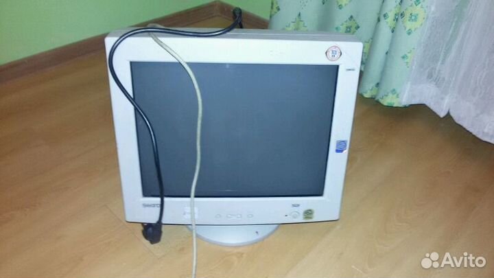 Монитор самсунг (самтрон)