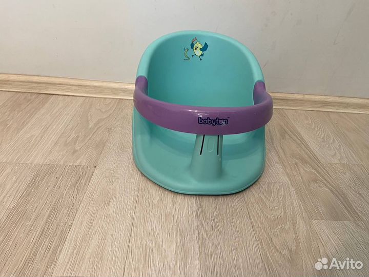 Стульчик для купания в ванной