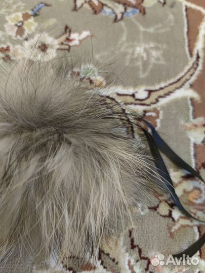 Меховые помпоны