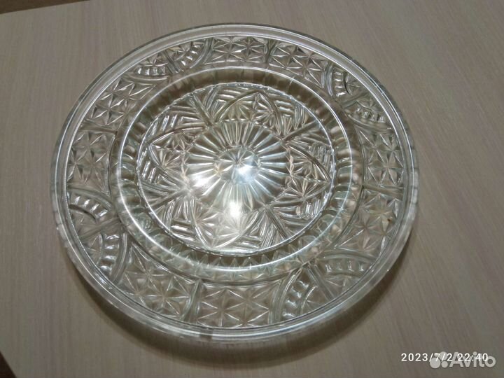 Тортница хрустальная