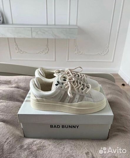 Кроссовки женские Adidas Campus Bad Bunny