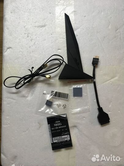 Материнская плата Asus ROG Maximus XI Code