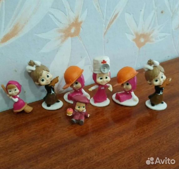 Игрушка Маша Медведь