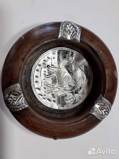 Сигаретница. Пепельницы