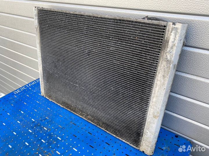 Радиатор основной BMW E60 2.5i