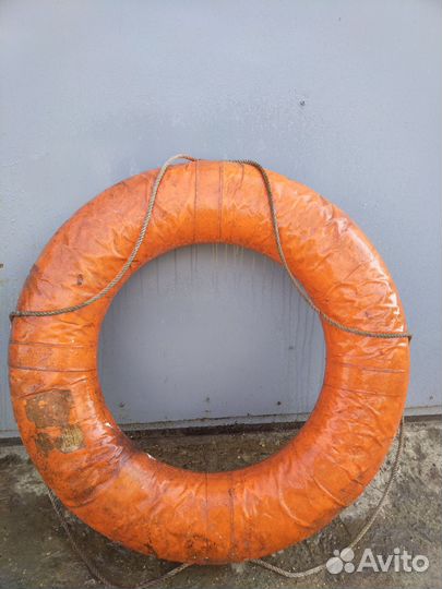Спасательный круг, плотный пенопласт