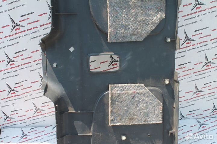 Обшивка зад крышки w163 ML мерседес
