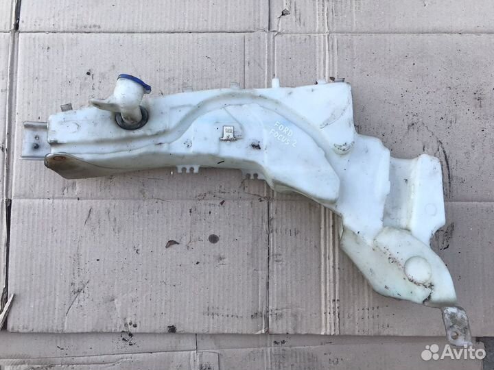 Бочек омывателя Ford Focus 2