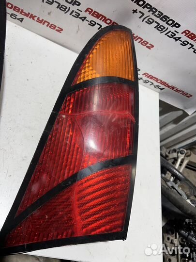 Фонарь задний стоп сигнал стопарь Форд Фокус 1