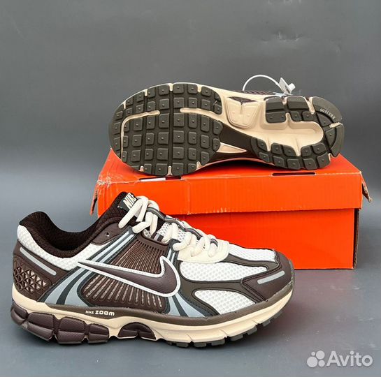 Кроссовки Nike Air Zoom Vomero 5 Coffee