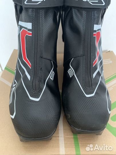 Лыжные ботинки Spine Concept Skate NNN (р.44)
