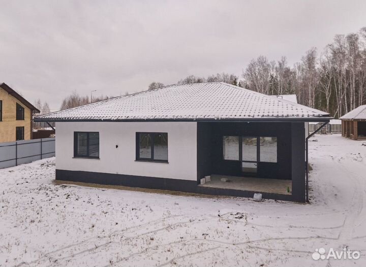 Каркасный дачный дом. Сваи в подарок