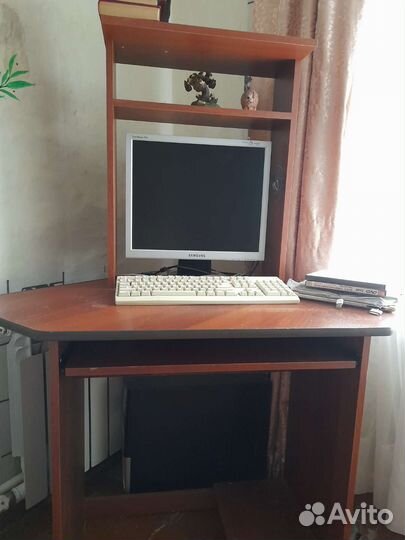 Компьютерный стол бу