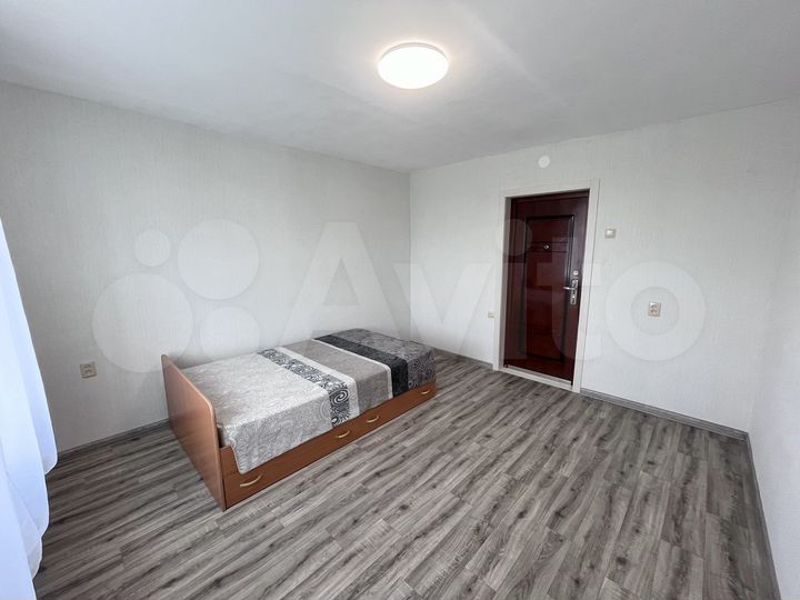 Комната 14 м² в 1-к., 4/5 эт.