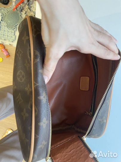 Косметичка lv