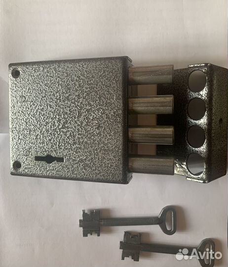 Дверные ручки и замки СССР