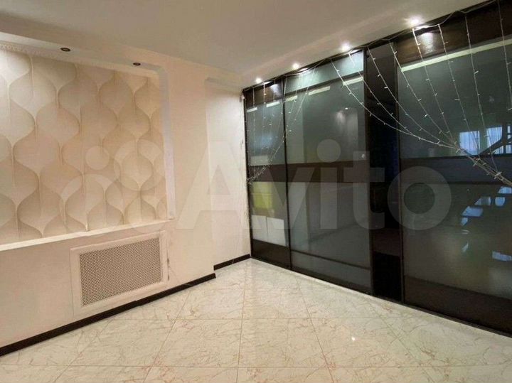 2-к. квартира, 68,1 м², 8/9 эт.