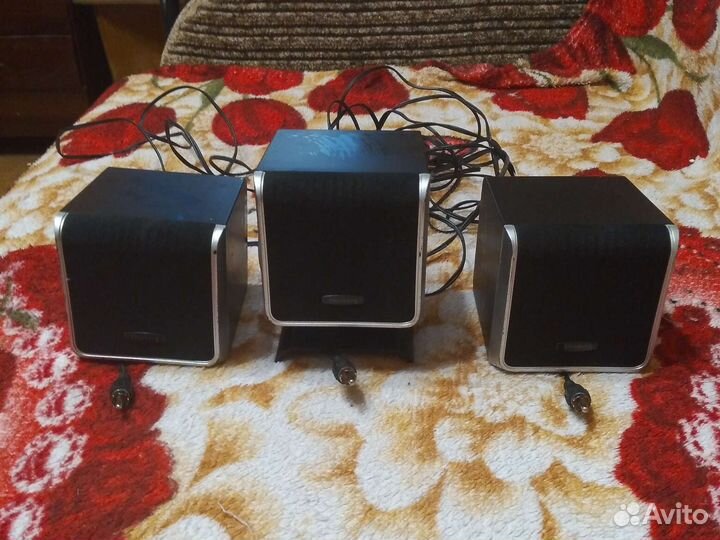 Компьютерные колонки Elenberg