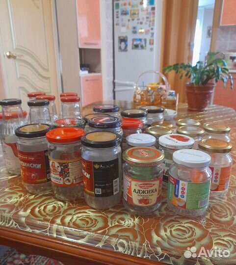 Банки с винтовой крышкой