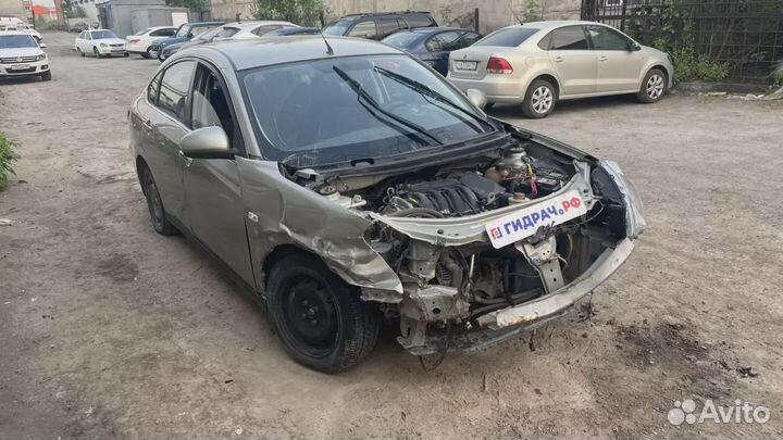 Козырек солнцезащитный правый Nissan Almera (G15)