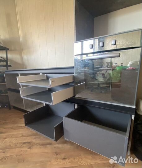 Кухонный гарнитур с выставки