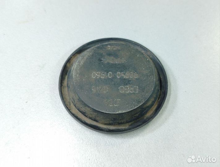 Заглушка кузова резиновая Toyota Lexus