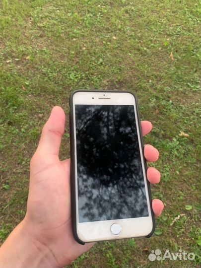 Телефон iPhone 8 plus
