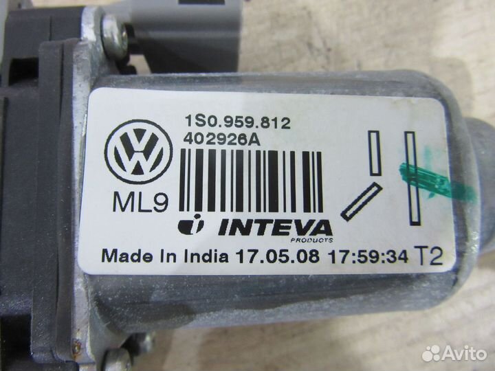 Моторчик стеклоподъемника VW Polo (Sed RUS)