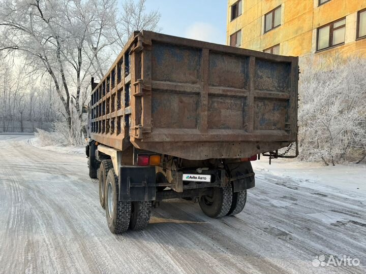 Nissan Diesel UD, 1998