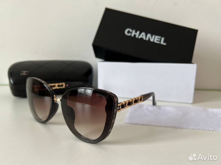 Солнцезащитные очки shanel